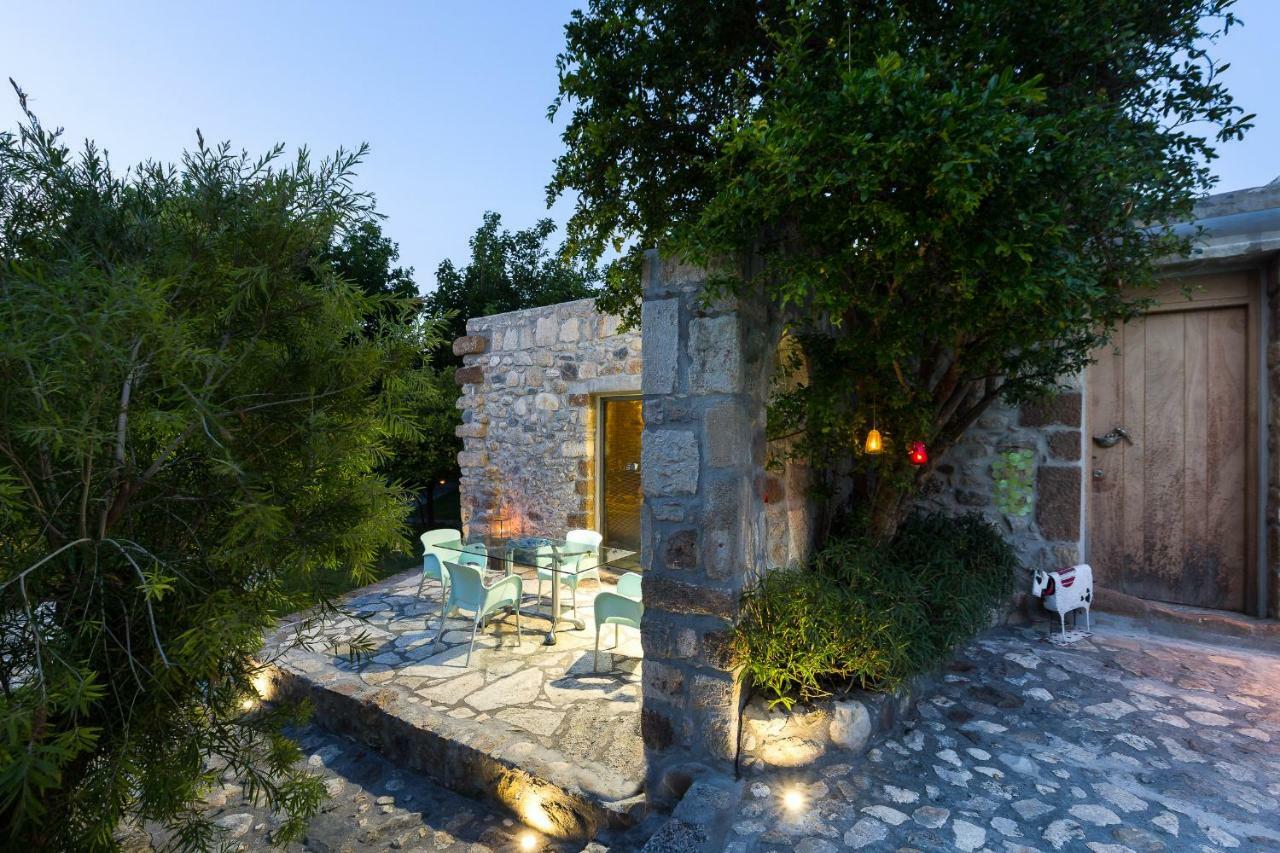 Muazzo Creta Stone House, Nature Escape With Pool, By Thinkvilla Пиги Экстерьер фото